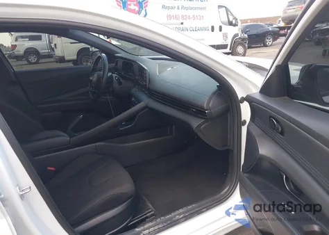 2025 Hyundai Elantra Sel Sport from USA, damaged, VIN KMHLM4DG8SU868576